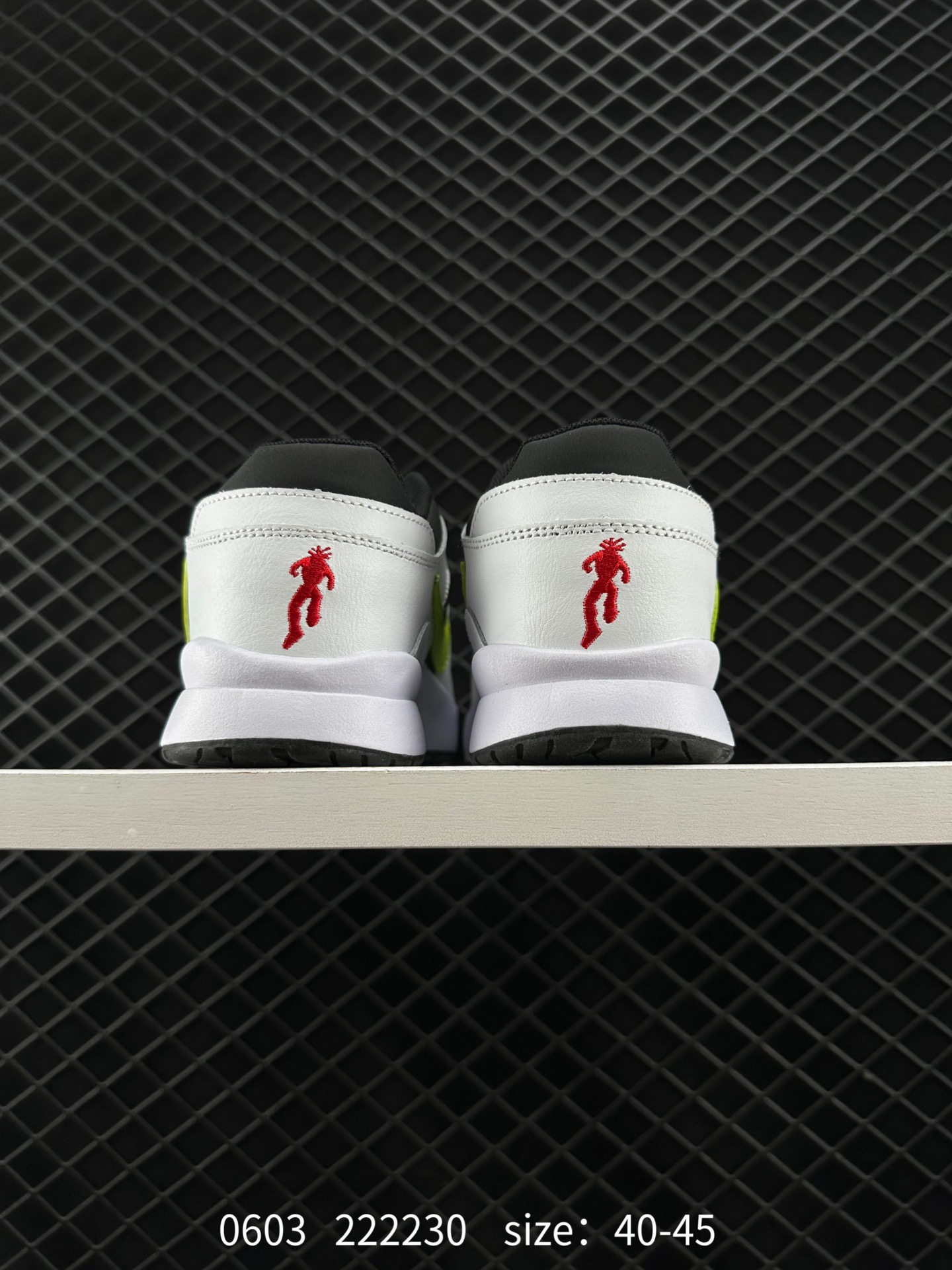 Travis Scott x Jordan Cut The Check AJ1